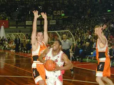 Scoonie Penn, grande protagonista del derby del gennaio 2001