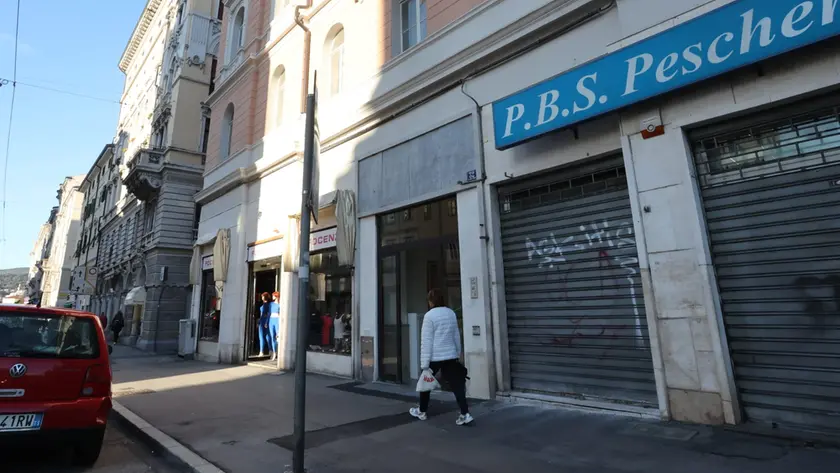 L'ingresso della casa di riposo in via Carducci (Lasorte)