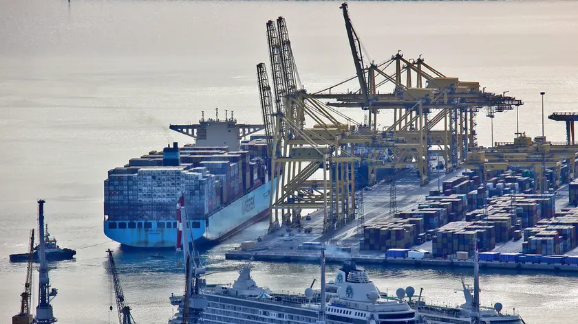 Navi in porto a Trieste (foto archivio Lasorte)