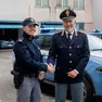 L’agente Francesco Zarrillo con il primo dirigente Stefano Simonelli