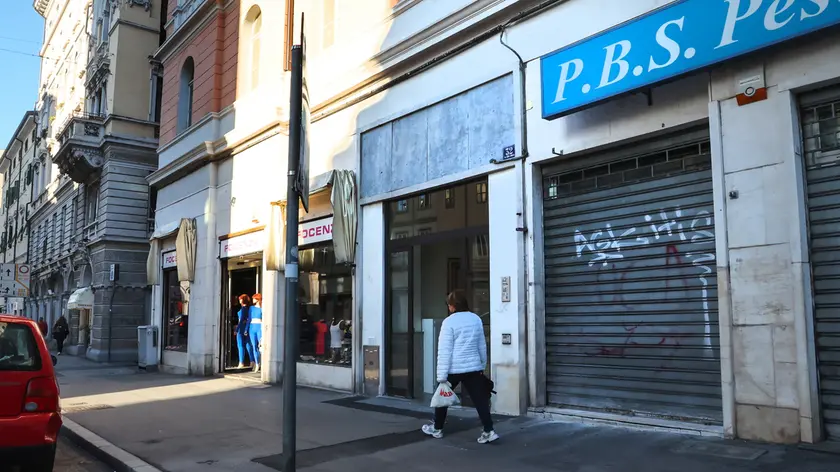 L’ingresso della residenza polifunzionale di via Carducci “Flora 2” (Lasorte)