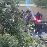 Un fotogramma tratto dal video degli scontri tra tifosi di domenica