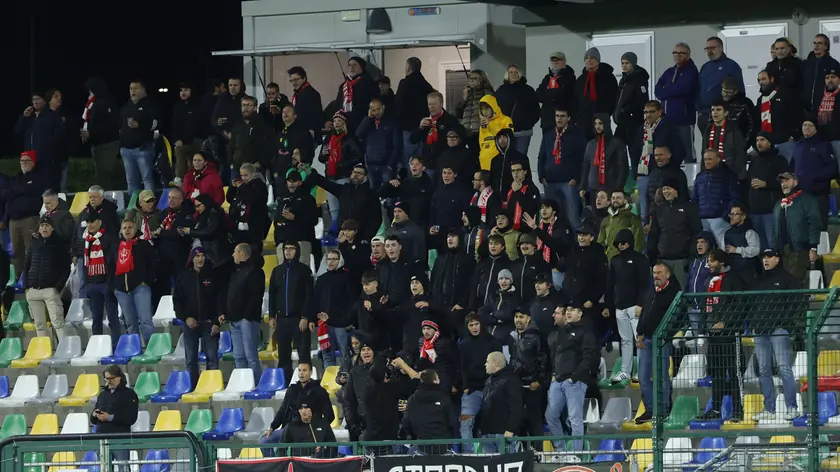 Tifosi alabardati in trasferta, anche la Pallacanestro rischia lo stop Foto Lasorte