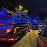 Il camion che ha rischiato di ribaltarsi (Silvano)
