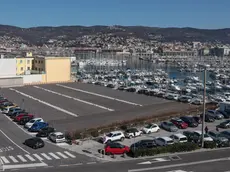 Lo spiazzo in Sacchetta dove un tempo sorgeva la piscina terapeutica, abbattuta dopo il crollo del tetto avvenuto nel luglio 2019, Foto Andrea Lasorte