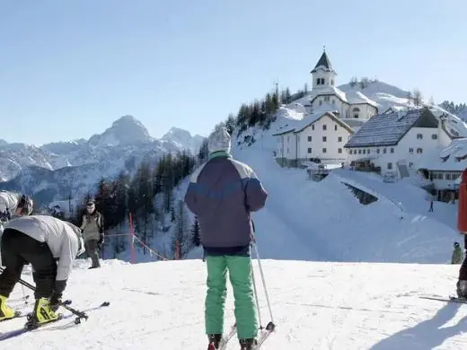 Per il secondo anno consecutivo niente aumenti sugli skipass in Friuli Venezia Giulia