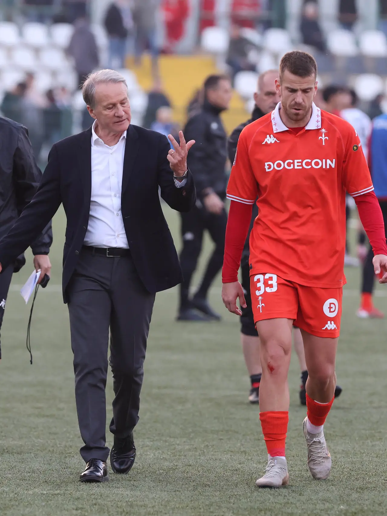 Il tecnico Attilio Tesser con l’alabardato Domen Cernigoj (Lasorte)