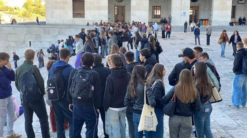 Gli studenti delle superiori in visita all'Università
