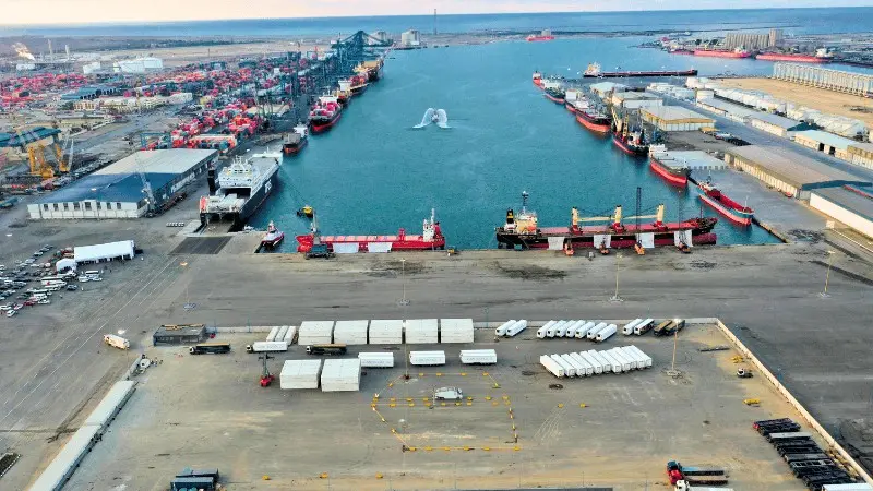 Il porto egiziano di Damietta