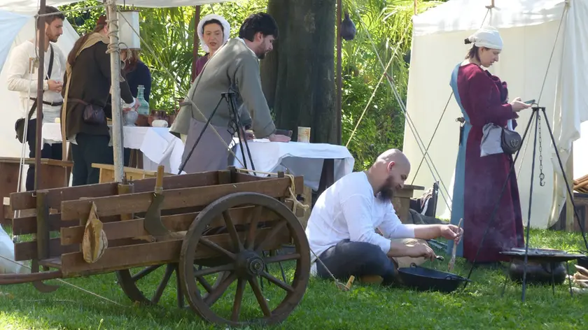 Una rievocazione storica in Borgo Castello (archivio Bumbaca)