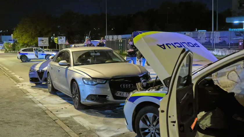 La vettura fermata dopo la fuga (Silvano)