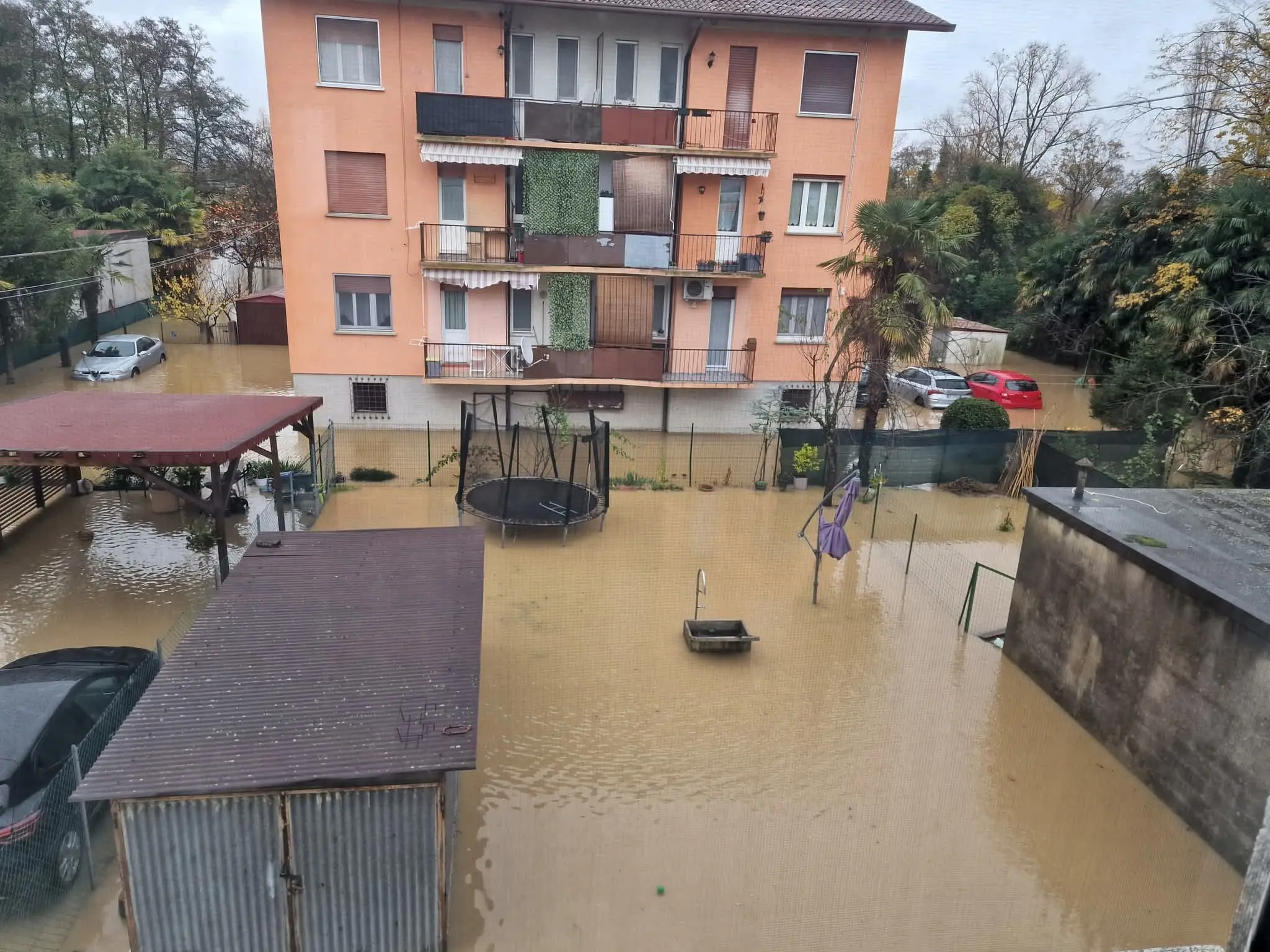 Da Palmanova a Chiopris Viscone, da Cormons a Romans d'Isonzo. Territori che dalla serata di domenica sono sott'acqua a causa del maltempo che sta complendo il Friuli Venezia Giulia. Ecco una carrellata di immagini