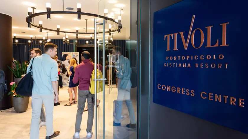 Il Centro congressi a Portopiccolo