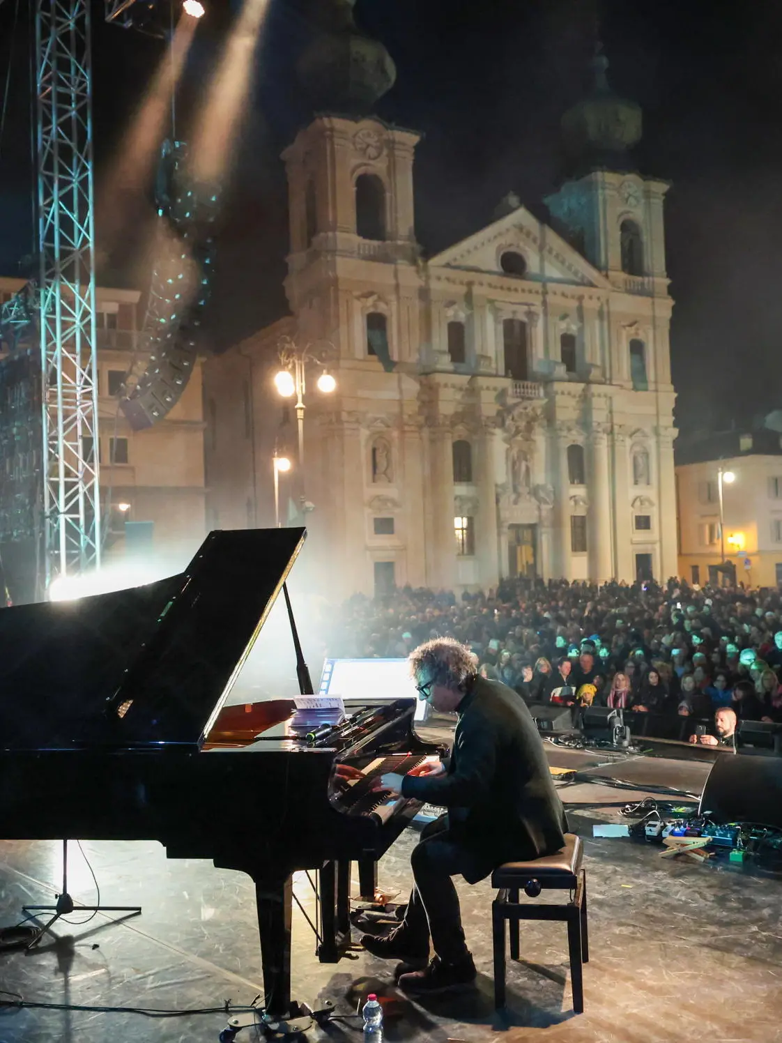 L’apertura di Go!2025 con l’esibizione di Remo Anzovino