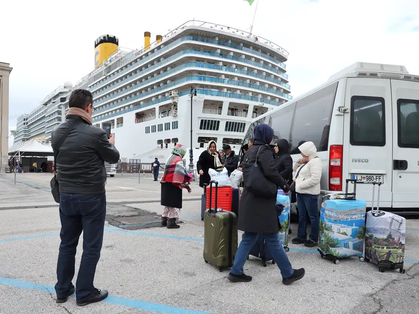 Costa Deliziosa a Trieste prima della partenza (Lasorte)