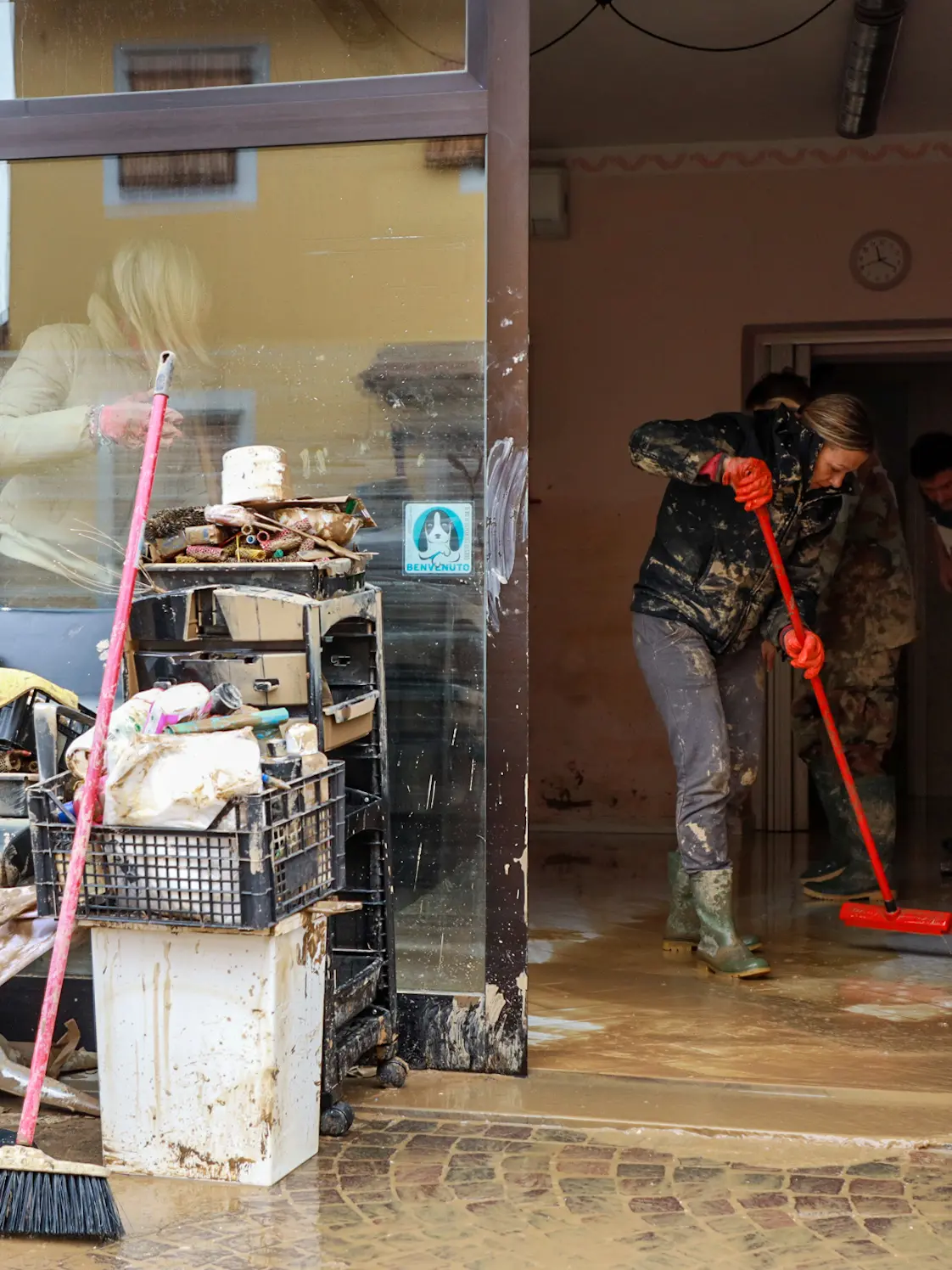 Gli abitanti di Versa ancora in ginocchio (Tibaldi)