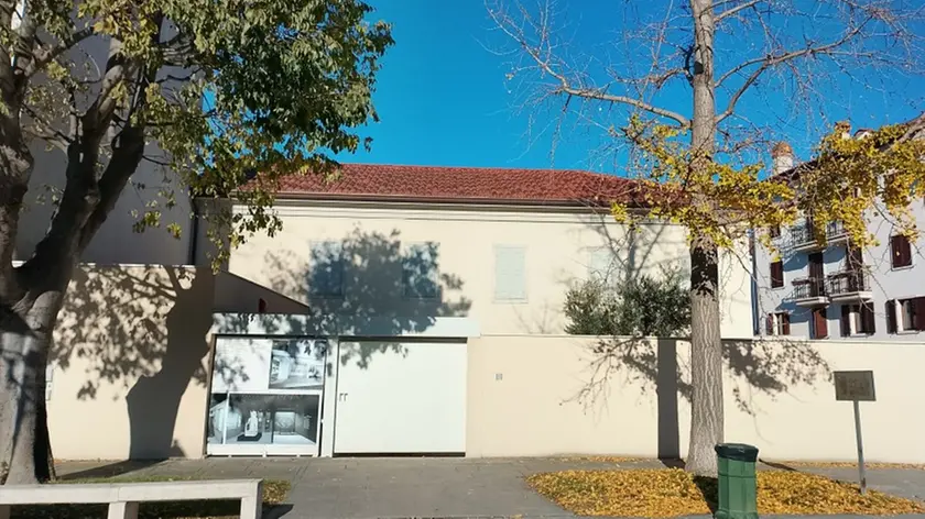 L’ingresso del museo, realizzato al posto dell’ex Parrocchia e dedicato all’ex parroco di Grado Tognon