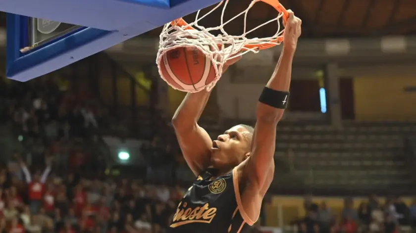 Ramsey in azione contro Milano (Bruni)