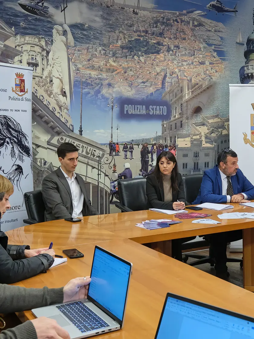 La conferenza stampa in Questura (Silvano)