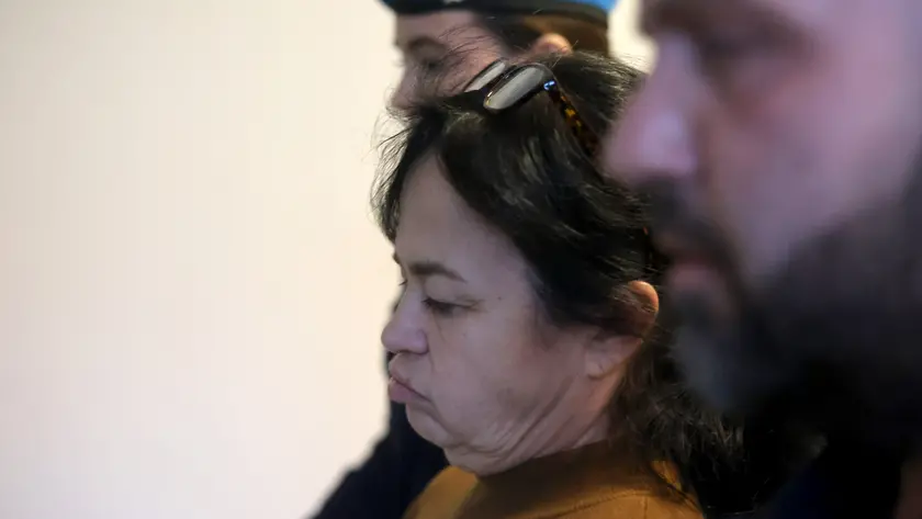 Olena Stasiuk scortata dalla Polizia penitenziaria (foto Andrea Lasorte)