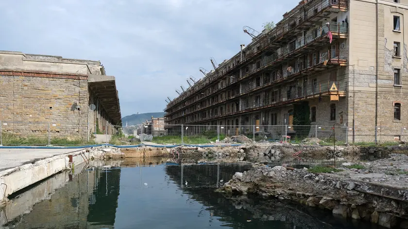 Il viale monumentale con l’acqua (Silvano)
