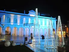 Le luci di Natale degli anni scorsi in Piazza Unità Foto archivio Bumbaca