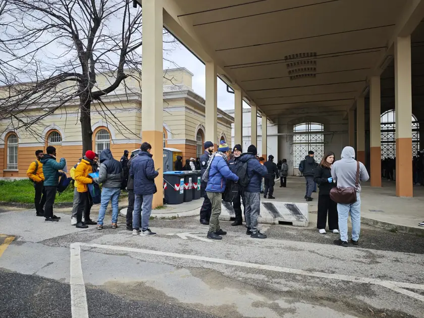 Le forze dell'ordine intervenute in Porto Vecchio (Lasorte)