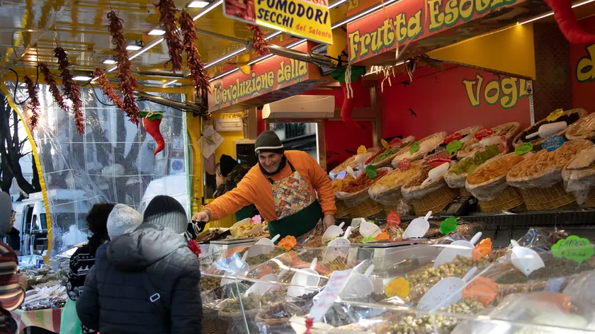 Una bancarella di una passata edizione della fiera di San Nicolò (Bonaventura)