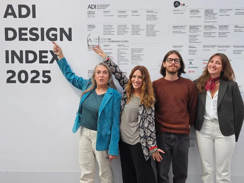 Chiara Lamonarca, Paola Fortuna e i collaboratori Giovanni Capra e Giulia Saccon