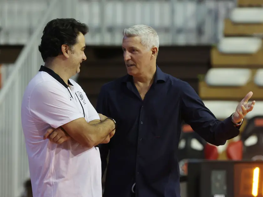 Il General manager Micheal Arcieri con il coach Israel Gonzalez