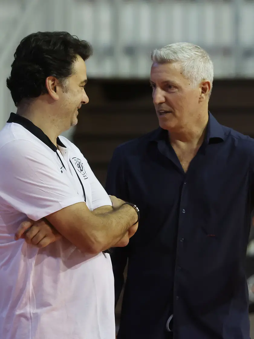 Il General manager Micheal Arcieri con il coach Israel Gonzalez