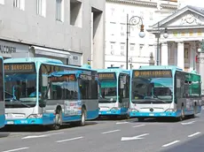 Bus in sciopero in una foto d'archivio di Lasorte