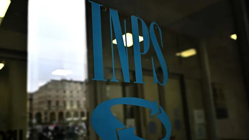 L'Inps lancia bonus giovani Under 35 di 500 euro al mese per tre anni