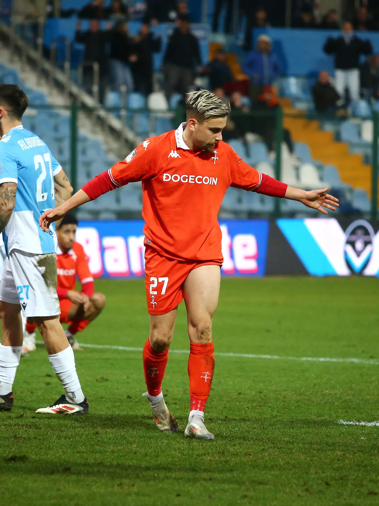 Alessandro Faggioli guarda il dischetto del rigore foto Ciamillo/Lasorte