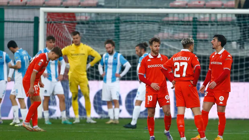 La Triestina in campo (Lasorte)