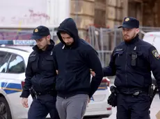 Fran Brnelić nel trasferimento verso il carcere preventivo di Fiume