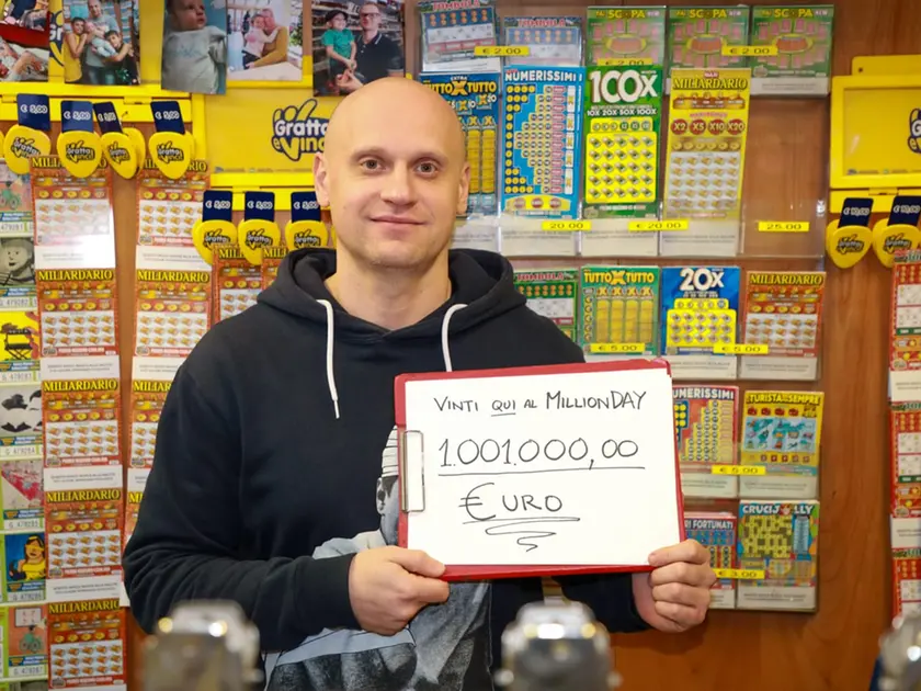 Andrei Nicula, titolare della ricevitoria (Tibaldi)