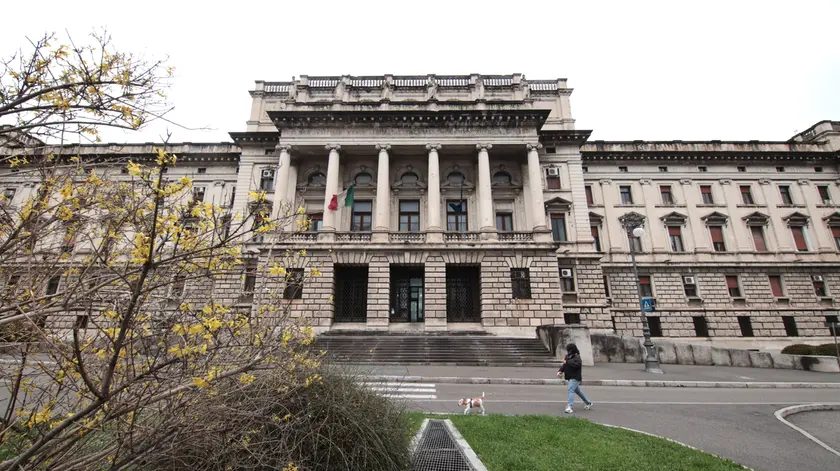 Il Palazzo di giustizia di Trieste (foto Lasorte)