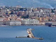 La barriera frangiflutti: l'antica diga di è stata costruita tra il 1867 e il 1875 (foto Bruni)