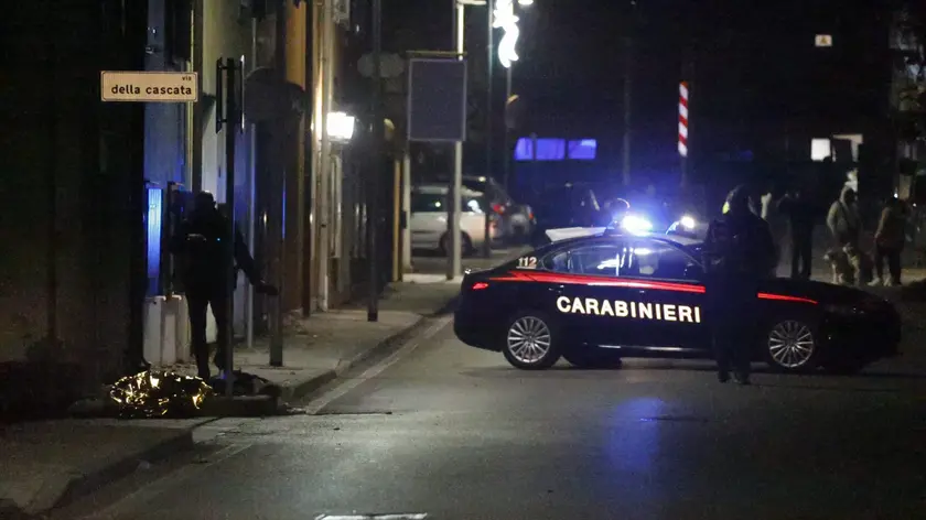 I carabinieri sul luogo dell'incidente a Ronchi (Katia Bonaventura)