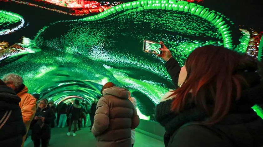 La Galleria digitale Bombi a Gorizia sta facendo il giro del mondo fra video e foto postati dai visitatori