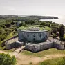 Una veduta di Fort Bourguignon dall’alto (pulafortcenter.com)