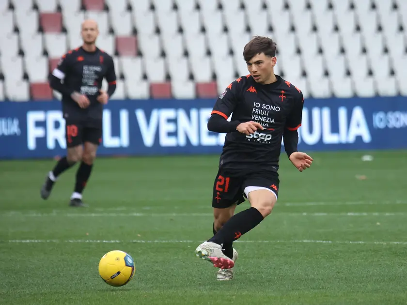 Il rossoalabardato Mattia Tonetto in azione (Foto Lasorte)