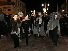 Una passata rievocazione delle Varvuole a Grado, con il loro inquietante arrivo