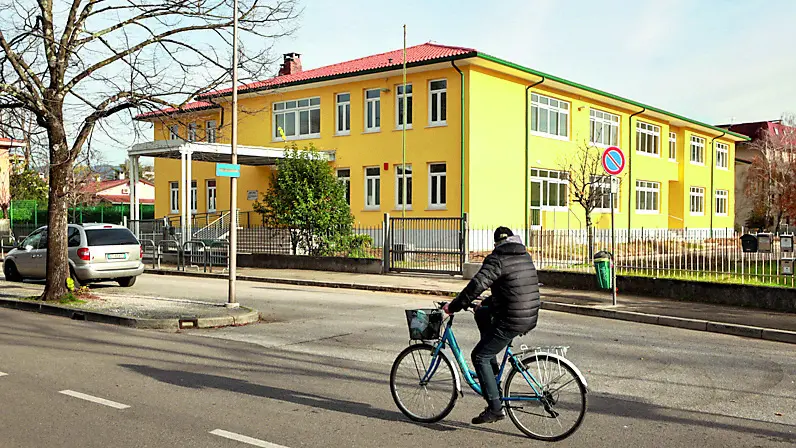La primaria a Sant'Anna in via Cipriani (Foto Tibadli)