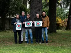 Il direttivo con il simbolo del neocostituito comitato transfrontaliero Eco vox