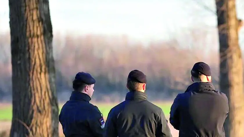 Carabinieri nelle campagne di Malcontenta