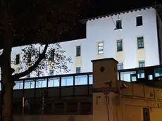 L’esterno della casa circondariale “Ernesto Mari” di via Coroneo Foto Lasorte