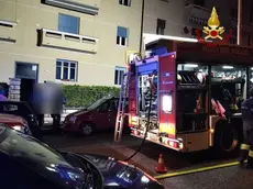 L'intervento dei vigili del fuoco in via Aquleia