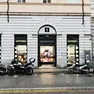 Il negozio di profumi Sephora in via Imbriani a Trieste. Foto Lasorte